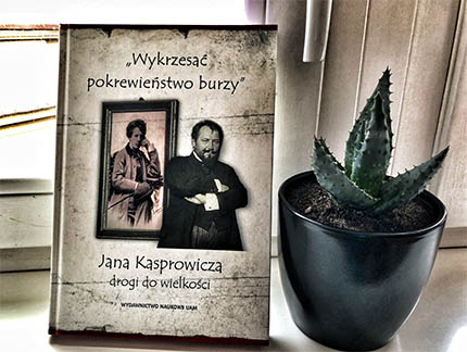  „Wykrzesać pokrewieństwo burzy "